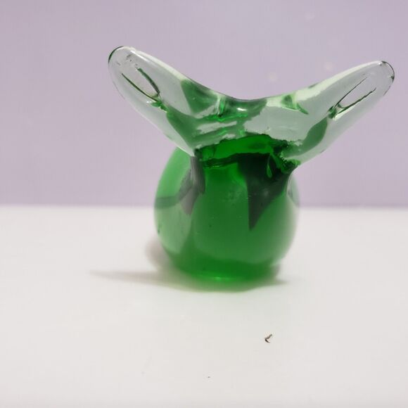 Whale Art Glass Green Figurine Paperweight Home Office Decor 3"×2" - Picture 3 of 9